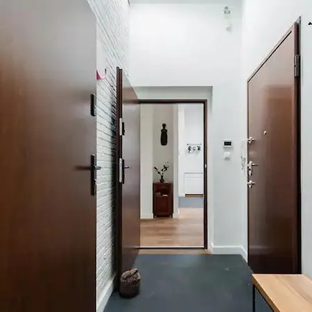 Heart Of Cracow - Ac - Retoryka 24